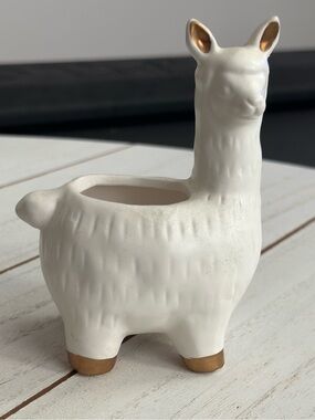 Ceramic Llama Succulent Planter • Mini Plant Pot Vase